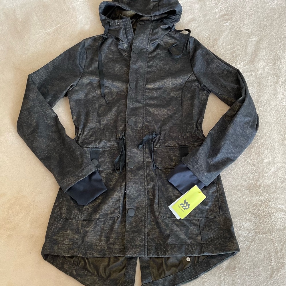 All in Motion Active Hooded Zip Jacket - Size XS - Picture 7 of 11